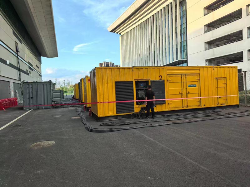 焦作柴油发电机冬季保养注意事项?