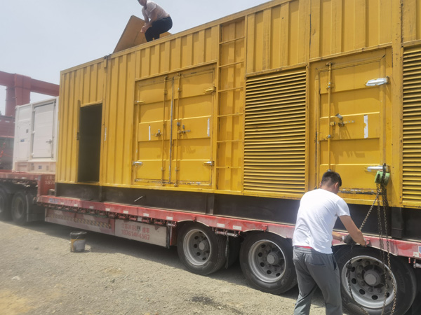 焦作除了负载情况和发动机维护，还有哪些因素会影响 200kw 柴油发电机的油耗？